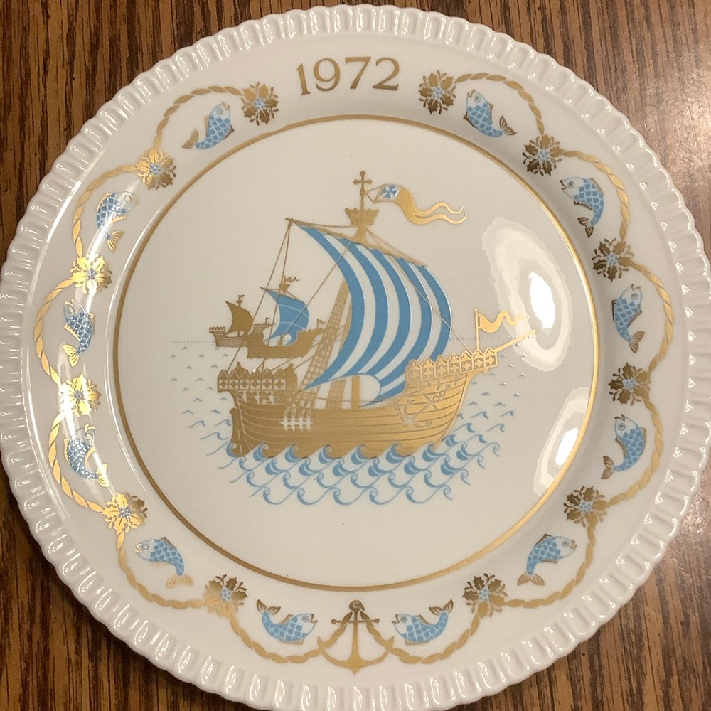 Spode Nautical Ship Plate in Gold and Blue